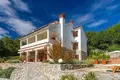 Villa de tres dormitorios 380 m² Icici, Croacia