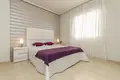 Mieszkanie 2 pokoi 89 m² Alicante, Hiszpania