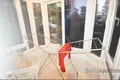 Жилой квартал Дешевая трехкомнатная квартира с мебелью и техникой