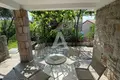 2 bedroom house 100 m² in Sveti Stefan, Montenegro