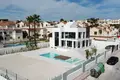 4 bedroom house 407 m² Torrevieja, Spain