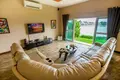 Villa 4 chambres 450 m² Chalong, Thaïlande