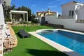 Haus 5 Schlafzimmer 430 m² Dos Hermanas, Spanien