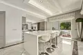 Haus 5 Schlafzimmer 307 m² San Pedro Alcantara, Spanien