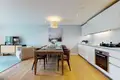 3 bedroom apartment 88 m² in London, United Kingdom
