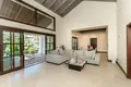 5 bedroom house 647 m² Benahavis, Spain