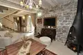 3-Schlafzimmer-Villa 105 m² Tivat, Montenegro