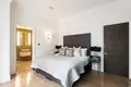 3 bedroom apartment 174 m² in London, United Kingdom