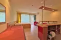 Квартира 1 спальня 51 м² Несебр, Болгария