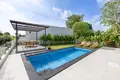 Apartamento 3 habitaciones 168 m² Tumbak Bayuh, Indonesia
