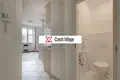 Mieszkanie 3 pokoi 49 m² Miasto Stołeczne Praga, Czechy
