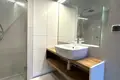 2 bedroom apartment 67 m² Warsaw, Poland