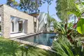 Villa de tres dormitorios 140 m² en Francia, Francia