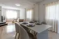 3 bedroom house 111 m² Dos Hermanas, Spain