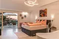 Villa 9 habitaciones 570 m² Pola, Croacia