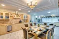 villa de 5 chambres 250 m² Ban Bang Thao, Thaïlande