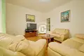 Mieszkanie 4 pokoi 131 m² Sveti Stefan, Czarnogóra