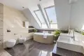 6 room house 270 m² in Warsaw, Poland