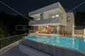 Casa 4 habitaciones 447 m² Opcina Brela, Croacia