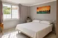 5 bedroom house 328 m² Dos Hermanas, Spain