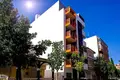 Mieszkanie 4 pokoi 153 m² Torrevieja, Hiszpania