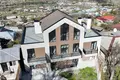 Hotel 1 100 m² Dilijan, Armenia