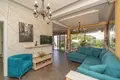 villa de 5 dormitorios 247 m² Buljarica, Montenegro