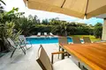 5 bedroom villa 320 m² Çeşme, Turkey