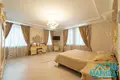 House 547 m² Valiarjanava, Belarus