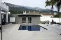 6 bedroom house 329 m² Dos Hermanas, Spain