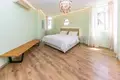 5 bedroom house 339 m² Dos Hermanas, Spain