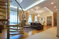 Mieszkanie 4 pokoi 125 m² Ryga, Łotwa