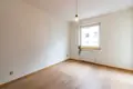 3 room apartment 75 m² in Lodz, Poland