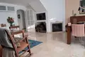 Haus 4 Schlafzimmer 218 m² Dos Hermanas, Spanien