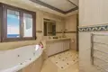 4 bedroom apartment 353 m² Marbella, Spain