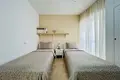 Mieszkanie 3 pokoi 92 m² Torrevieja, Hiszpania