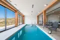 Mieszkanie 3 pokoi 260 m² Benahavis, Hiszpania