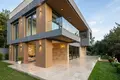 3 bedroom villa 480 m² Kavac, Montenegro