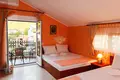 Casa 6 habitaciones 650 m² Zelenika, Montenegro