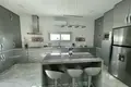 Дом 5 спален 230 м² Пареклисия, Кипр