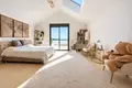 4 bedroom apartment 235 m² Marbella, Spain