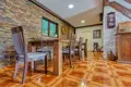 Dom 5 pokojów 220 m² Novaki, Chorwacja