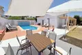 Haus 5 Schlafzimmer 180 m² Manilva, Spanien