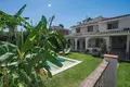 Haus 4 Schlafzimmer 291 m² Dos Hermanas, Spanien