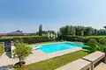 Вилла 7 комнат 250 м² Manerba del Garda, Италия