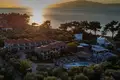 Hôtel 1 056 m² à Skala Rachoniou, Grèce