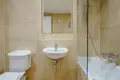 2 bedroom apartment 8 m² in London, United Kingdom