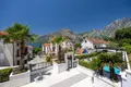 6 bedroom villa 324 m² Dobrota, Montenegro