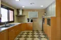 4-Schlafzimmer-Villa 208 m² Estepona, Spanien