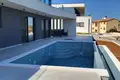 Villa de 4 dormitorios 630 m² Opcina Liznjan, Croacia